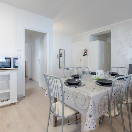 Tenuta Rucas By Interhome Apartman Montoso